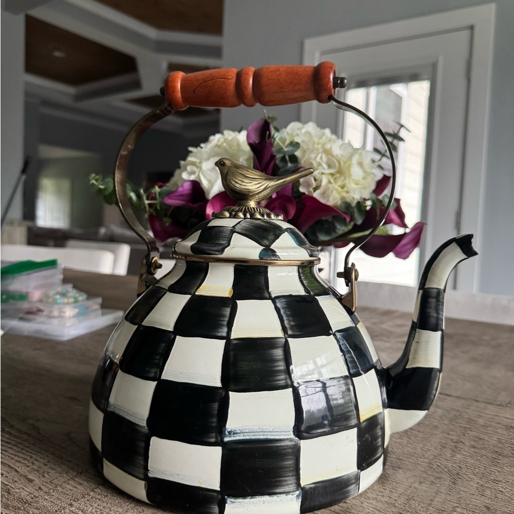 Mackenzie-child tea kettle with bird top
